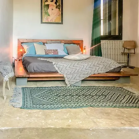 בית נופש Maison De Famille - Chez Eugene Codognan